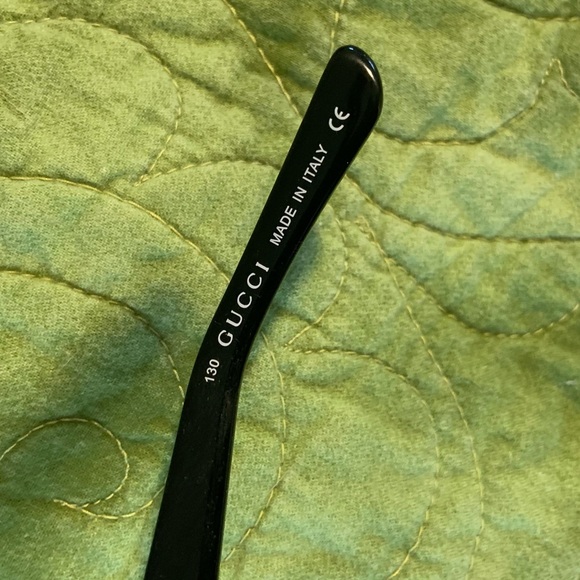 Gucci Eyeglasses GG2837 Rectangular Heart Frame - Picture 5 of 12